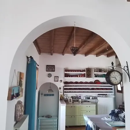 Holiday home Cycladic House Vari (Syros)