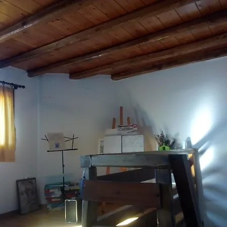 Cycladic House Vari (Syros)