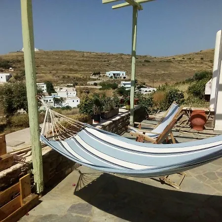 Cycladic House * Vari (Syros)