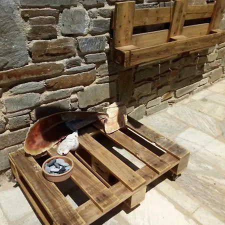 Cycladic House Дом отдыха Vari (Syros)