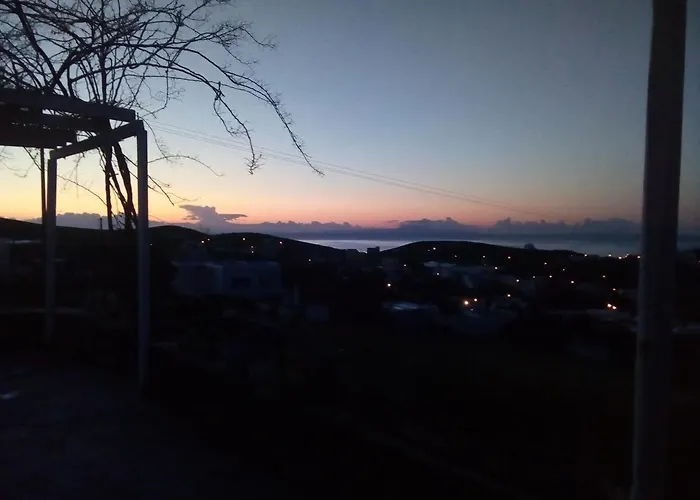 別荘 Cycladic House Vári