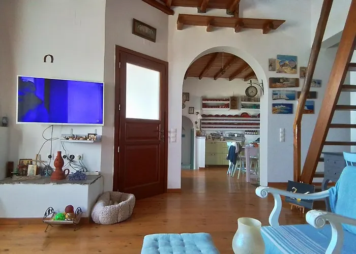 Cycladic House Vári